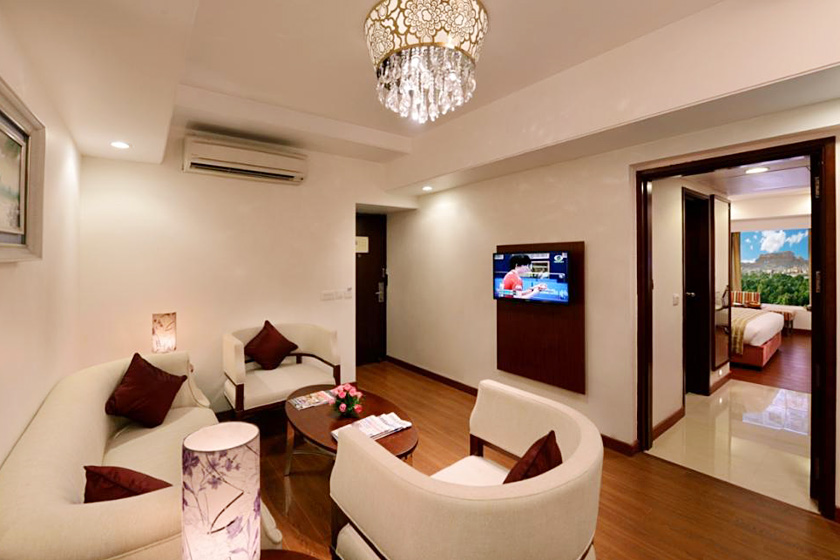suite-room